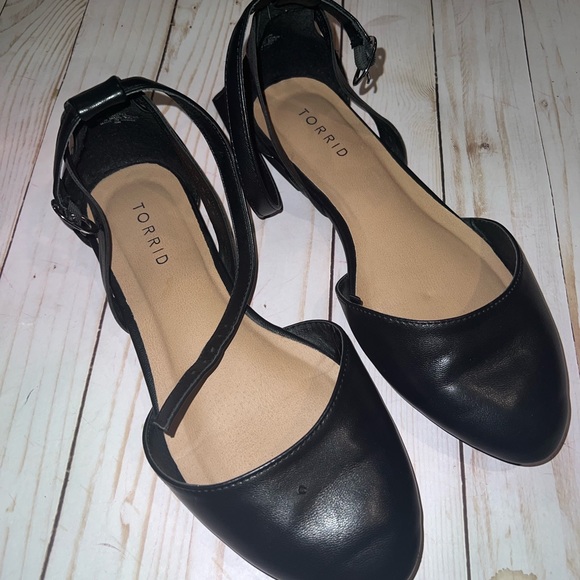 Torrid Black Almond Toe Ankle Strap Flats - Picture 3 of 6